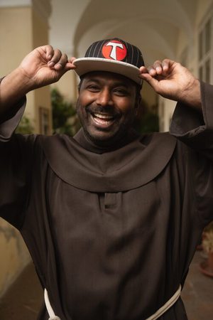 Holy Beats: Konzert mit P. Manuel Sandesh