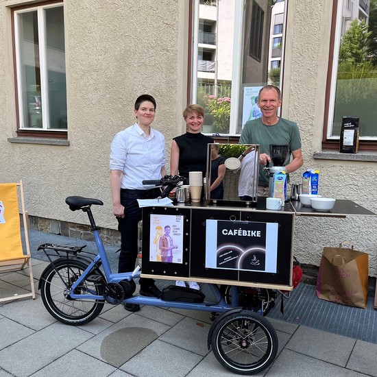 Das 'Cafe-Bike' unterwegs in Innsbruck